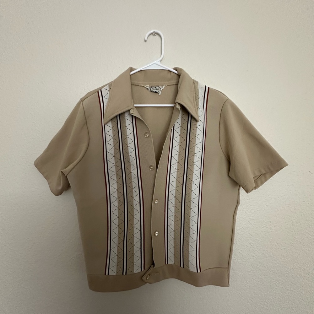 Vintage Men’s Button-Up Shirt